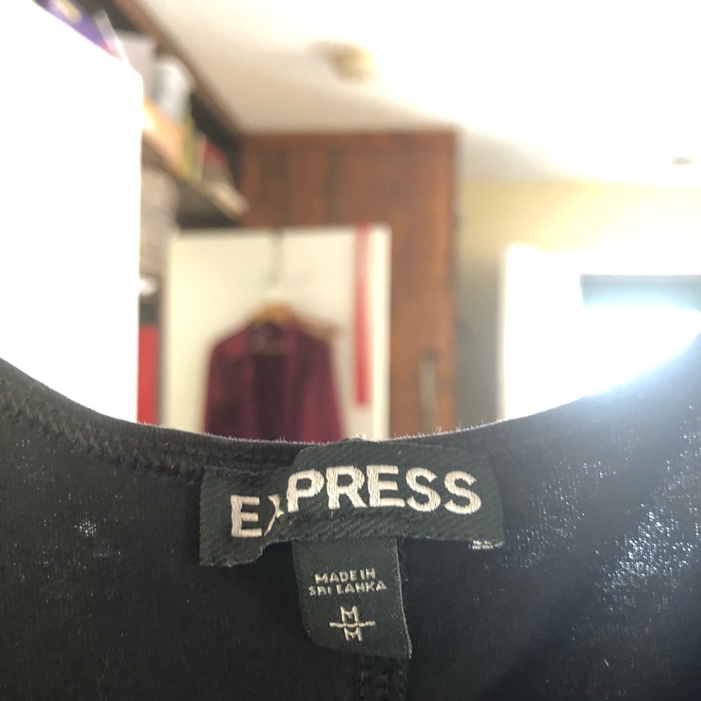 Express Tank - Picture 3 of 3
